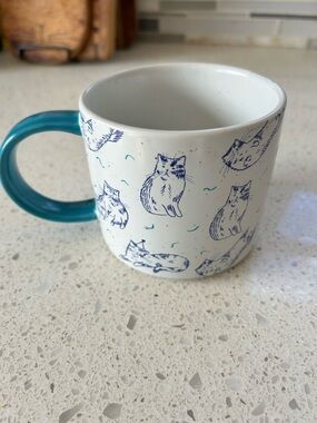 West Elm Cat Mug Pudge White Speckled Ceramic Mug with Teal Handle